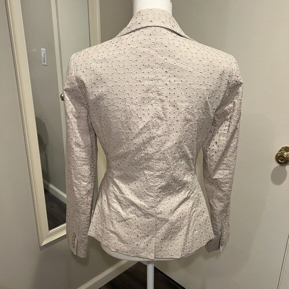 NWT NY & Company Tan Embroidered Eyelet Two button Blazer, Size 8 - Picture 11 of 16